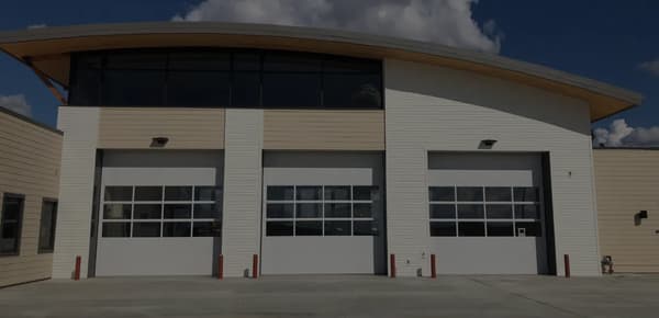 Raynor ThermaSeal Series polyurethane insulated commercial sectional garage door